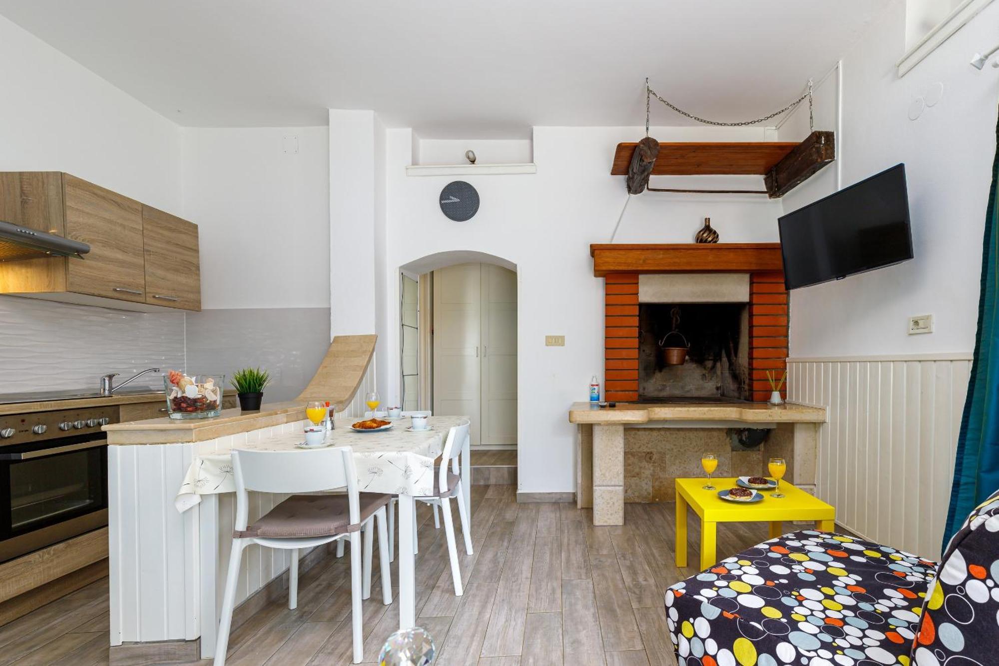 Cuvi Beach Apartments ロヴィニ 部屋 写真