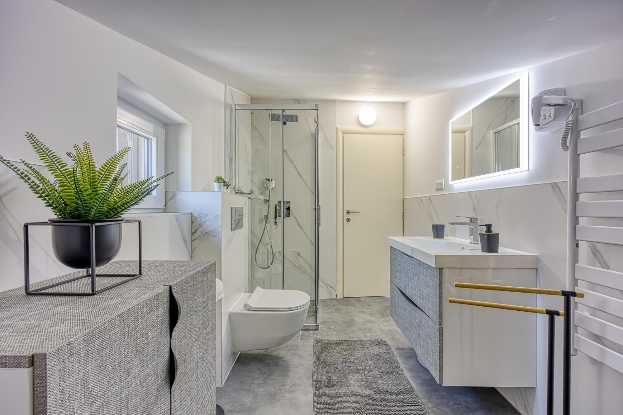 Cuvi Beach Apartments ロヴィニ エクステリア 写真